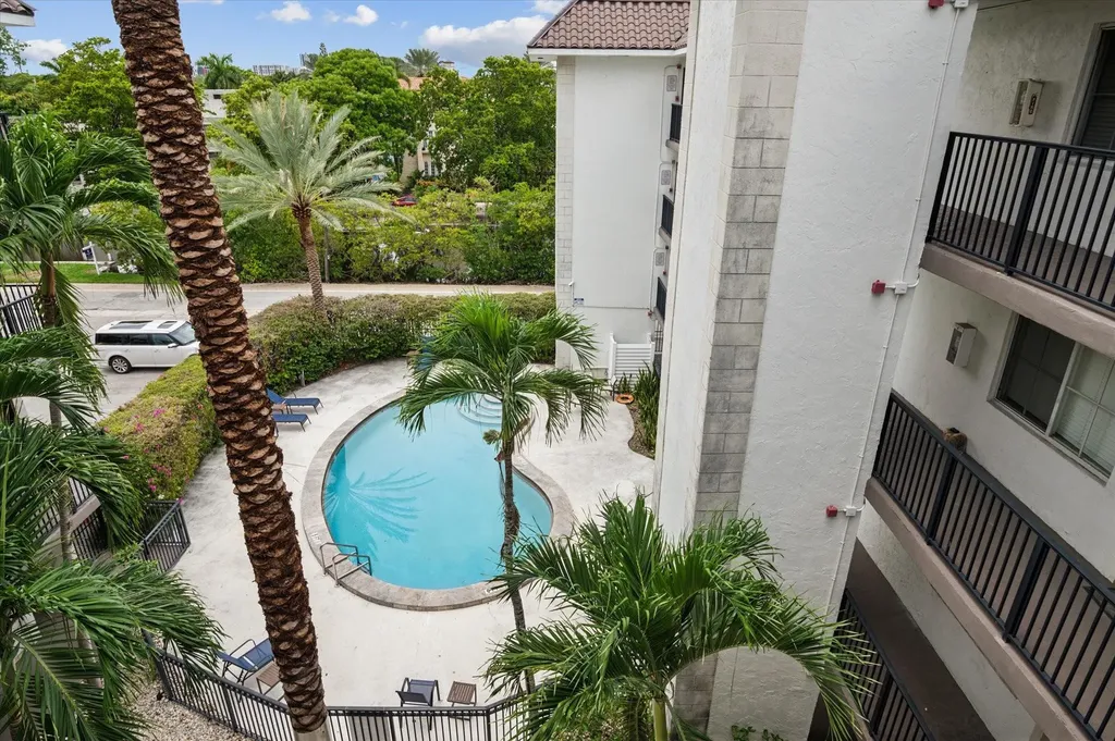 924 SE 2nd Street Fort Lauderdale FL 33301