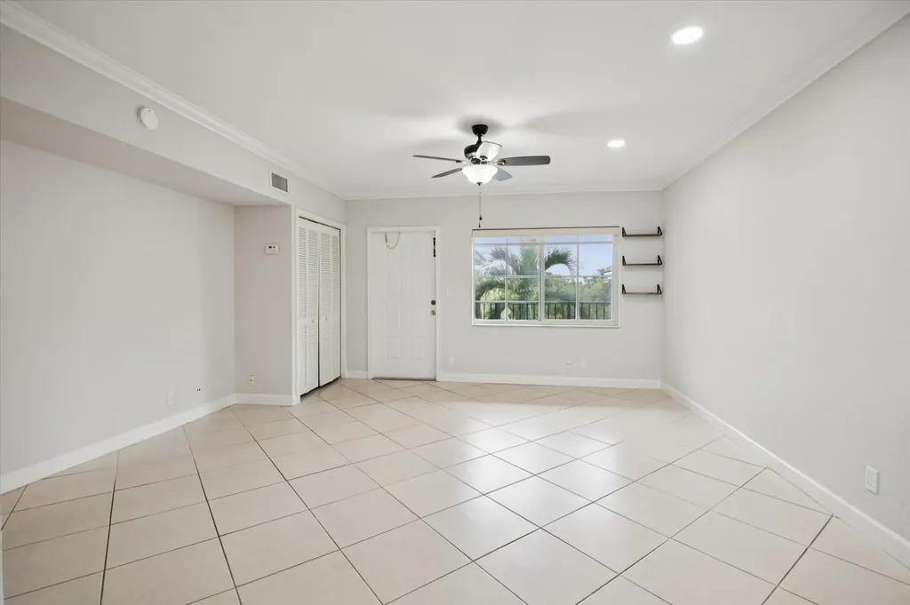 924 SE 2nd Street Fort Lauderdale FL 33301