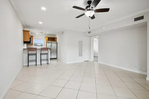 924 SE 2nd Street Fort Lauderdale FL 33301