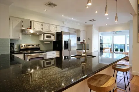 902 Holoma Drive Vero Beach FL 32963