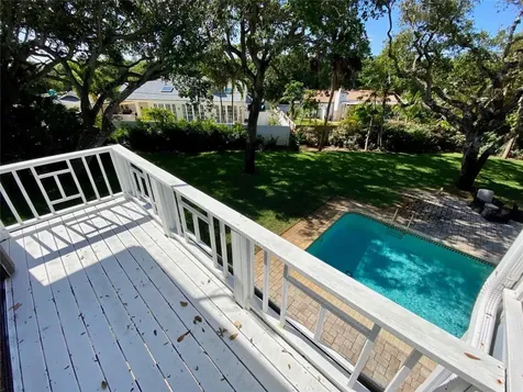 902 Holoma Drive Vero Beach FL 32963