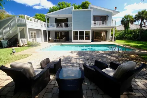 902 Holoma Drive Vero Beach FL 32963