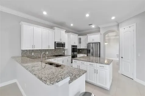 9860 Lakeview Lane Parkland FL 33076