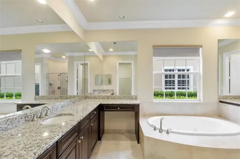 9860 Lakeview Lane Parkland FL 33076
