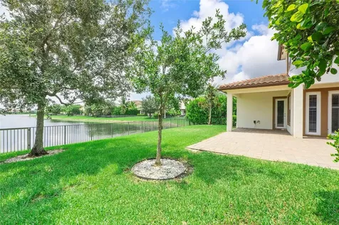 9860 Lakeview Lane Parkland FL 33076