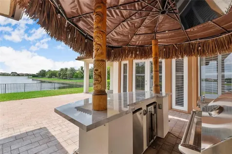 9860 Lakeview Lane Parkland FL 33076