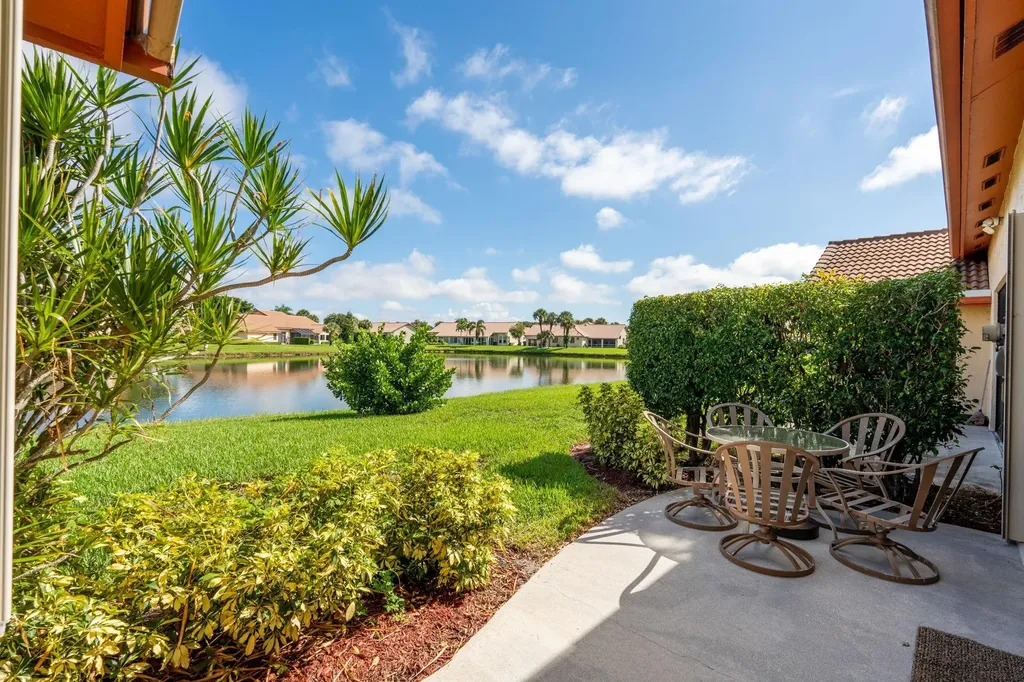 8486 Heather Place Boynton Beach FL 33472