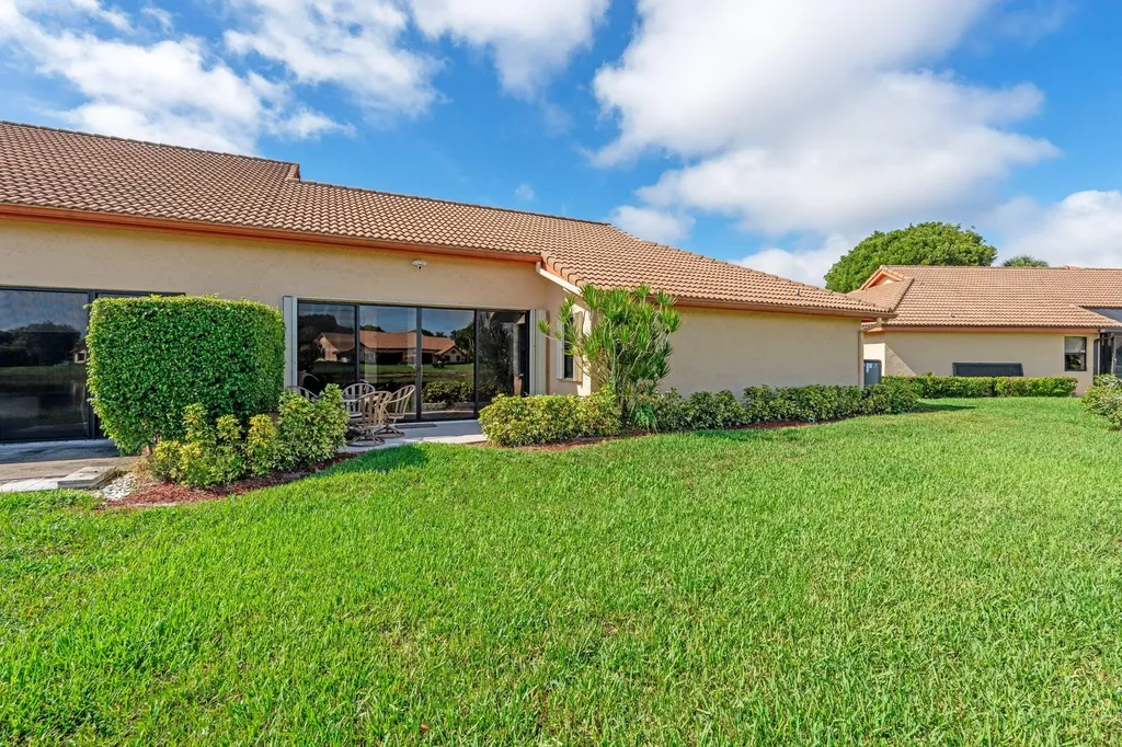 8486 Heather Place Boynton Beach FL 33472