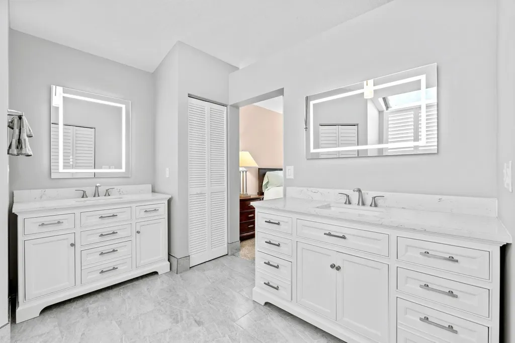 8486 Heather Place Boynton Beach FL 33472