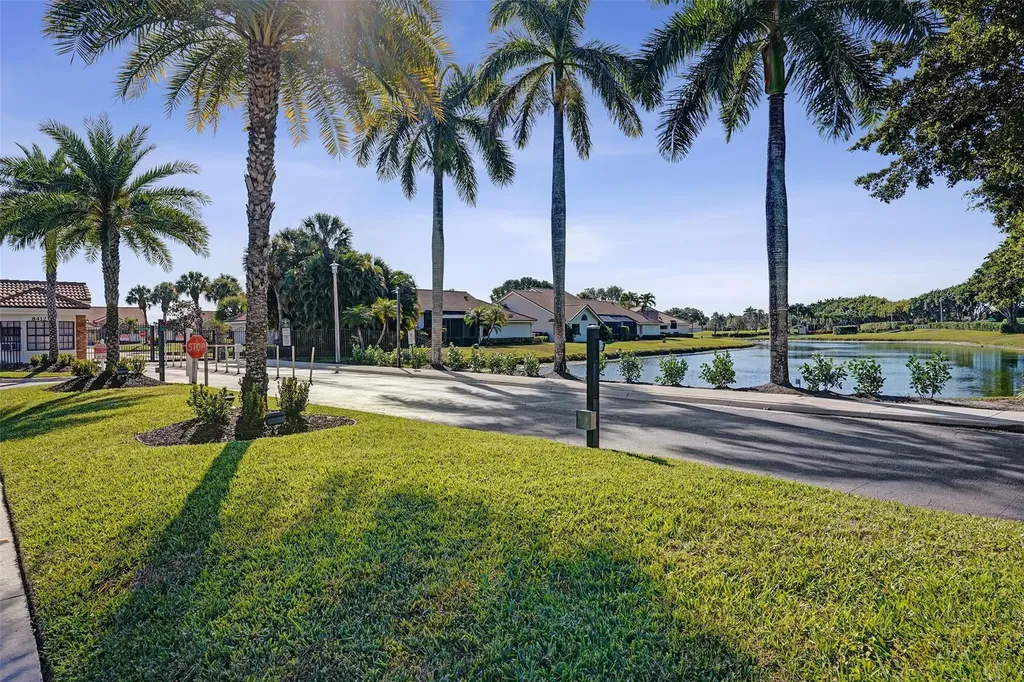 8486 Heather Place Boynton Beach FL 33472