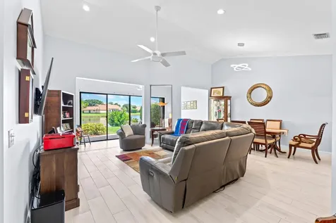 8486 Heather Place Boynton Beach FL 33472
