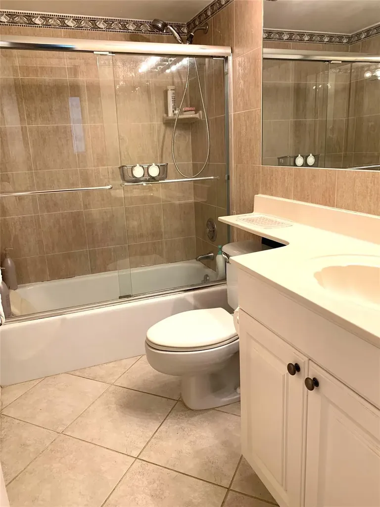 2731 NE 14th Street Causeway Pompano Beach FL 33062