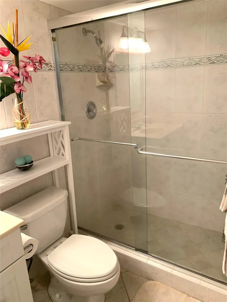 2731 NE 14th Street Causeway Pompano Beach FL 33062