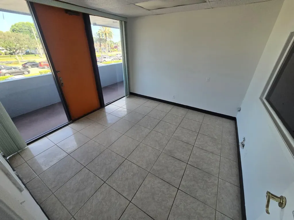 2501 N State Road 7 Margate FL 33063