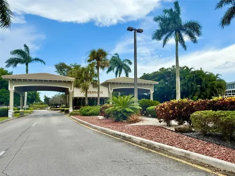2504 Antigua Terrace Coconut Creek FL 33066