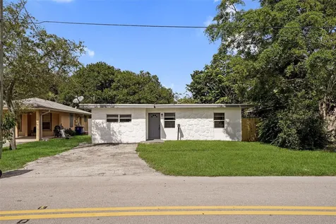 1025 NW 8th Street Hallandale Beach FL 33009