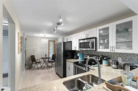 16 Royal Palm Way Boca Raton FL 33432
