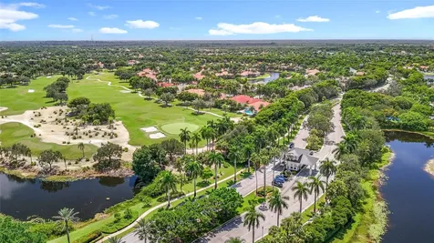1673 Victoria Pointe Circle Weston FL 33327