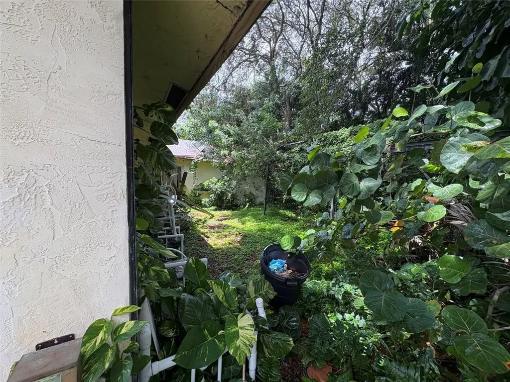 2109 Pinehurst Drive West Palm Beach FL 33407