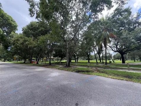 2109 Pinehurst Drive West Palm Beach FL 33407
