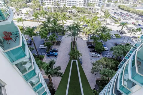 3801 S Ocean Drive Hollywood FL 33019