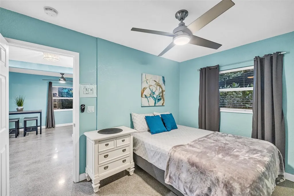 1715 NE 11th Street Fort Lauderdale FL 33304