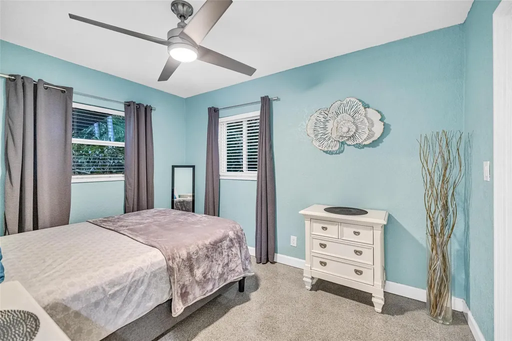 1715 NE 11th Street Fort Lauderdale FL 33304