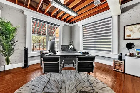 21 W Las Olas Boulevard Fort Lauderdale FL 33301
