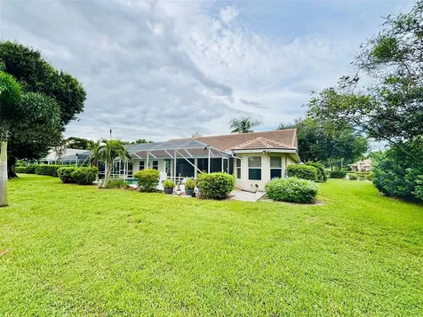 1172 SW Bent Pine Cove Port St Lucie FL 34986