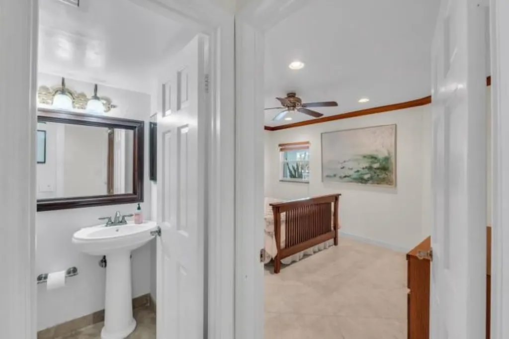 961 SE 20th Avenue Deerfield Beach FL 33441
