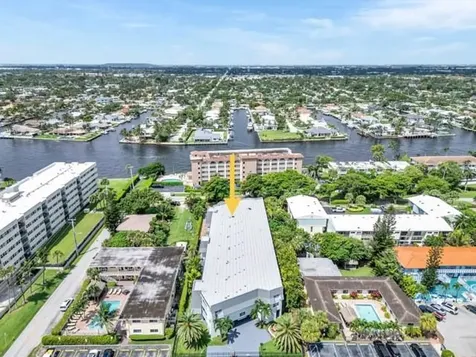 961 SE 20th Avenue Deerfield Beach FL 33441