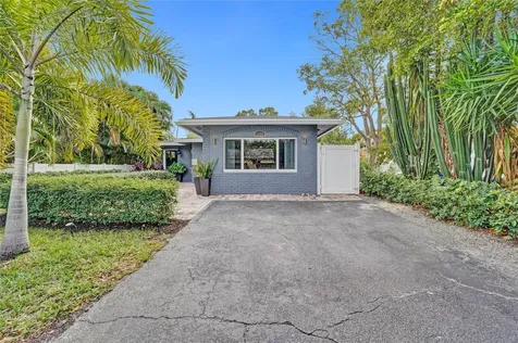 1280 NE 40th Street Oakland Park FL 33334