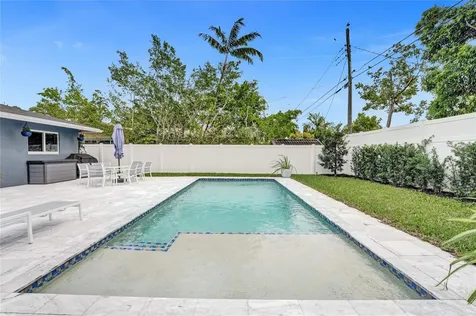 1280 NE 40th Street Oakland Park FL 33334