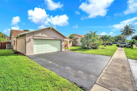 8621 NW 46th Court Lauderhill FL 33351
