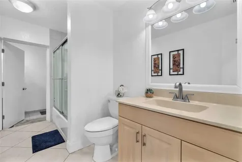 8621 NW 46th Court Lauderhill FL 33351