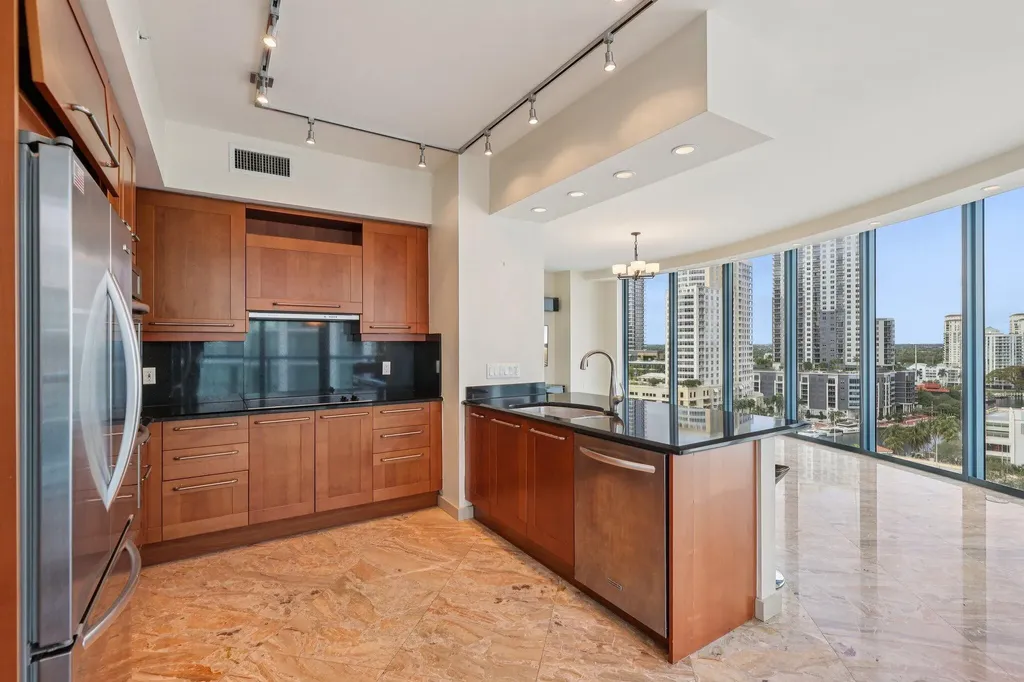 333 Las Olas Way Fort Lauderdale FL 33301