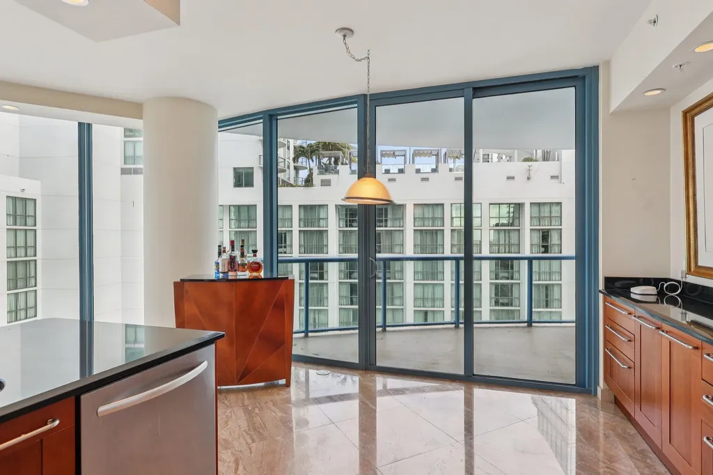 333 Las Olas Way Fort Lauderdale FL 33301