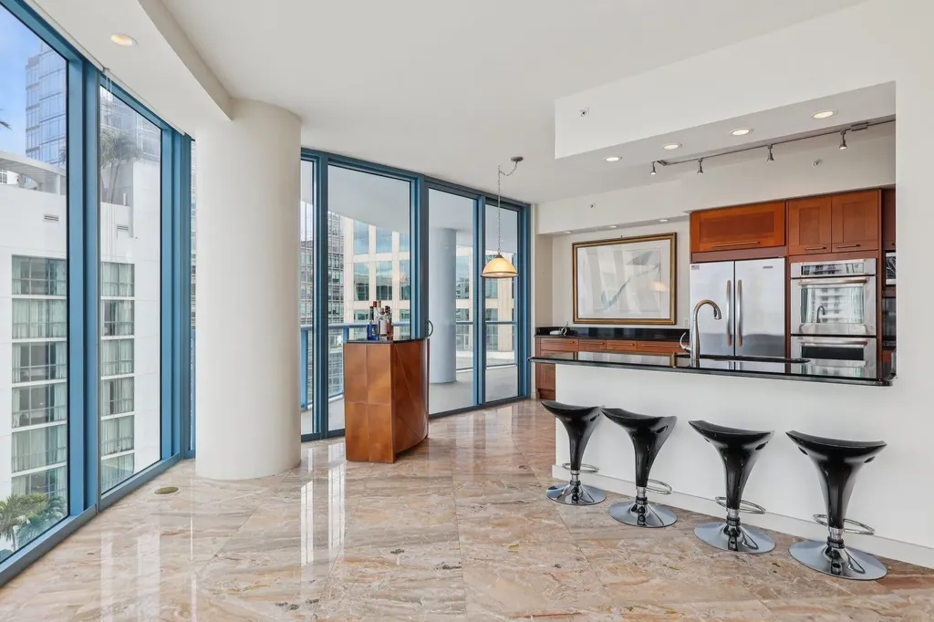333 Las Olas Way Fort Lauderdale FL 33301