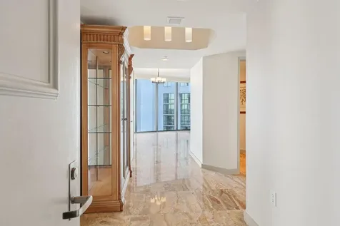 333 Las Olas Way Fort Lauderdale FL 33301