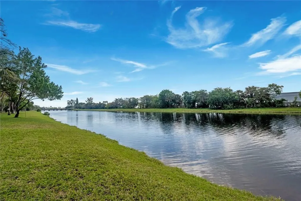 2206 S Cypress Bend Drive Pompano Beach FL 33069