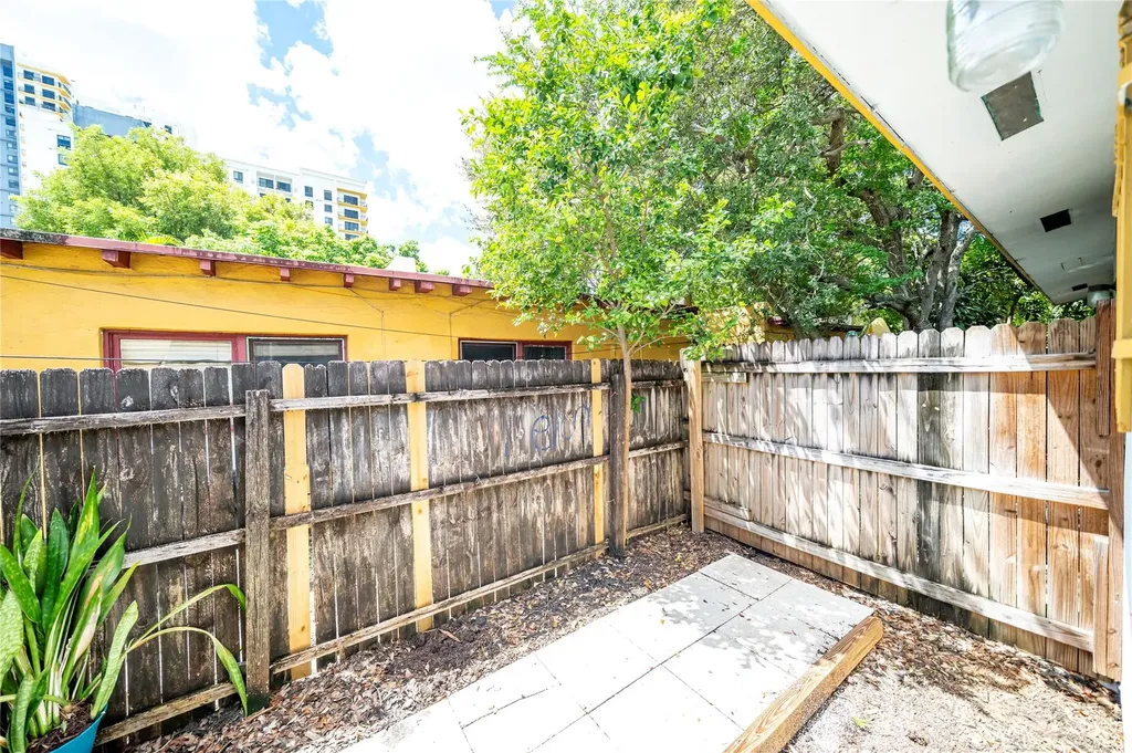 420 NE 1st Avenue Fort Lauderdale FL 33301