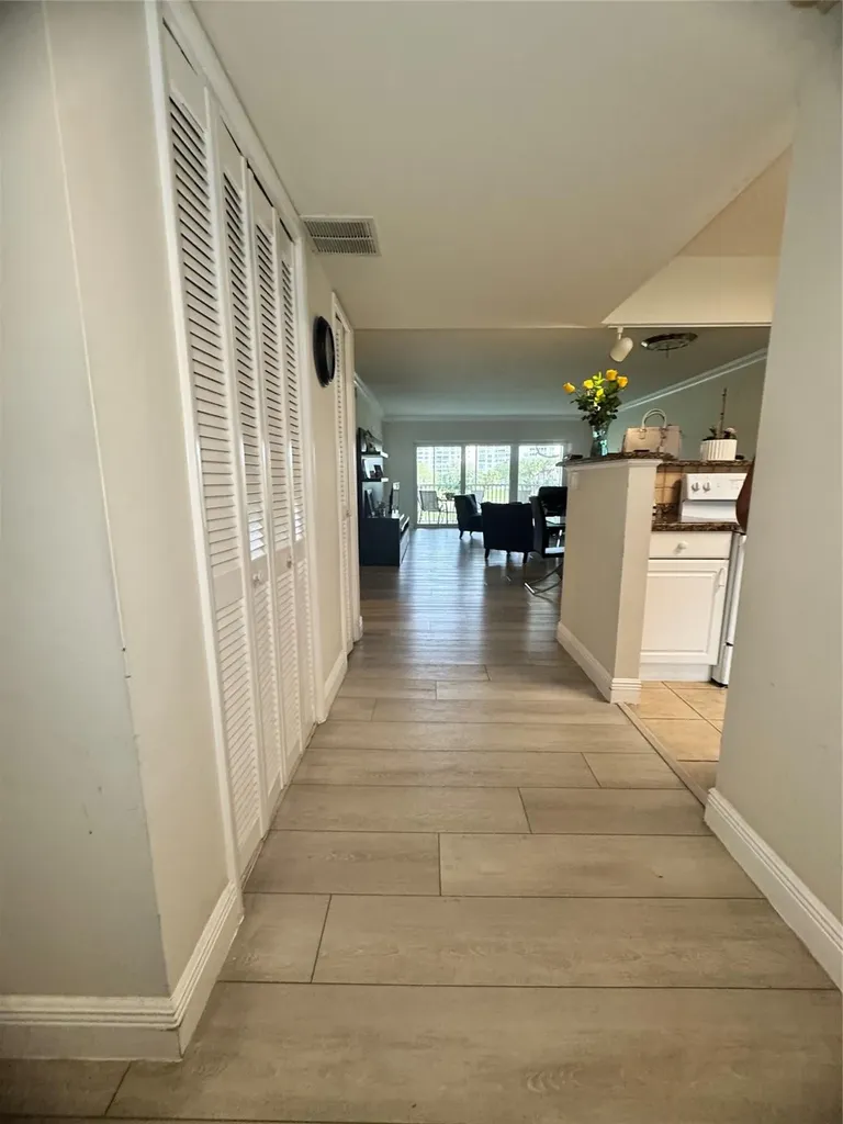 2850 N Palm Aire Drive Pompano Beach FL 33069