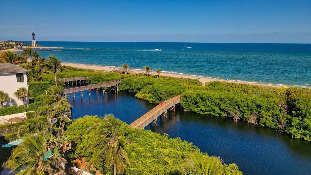 1776 Bay Drive Pompano Beach FL 33062