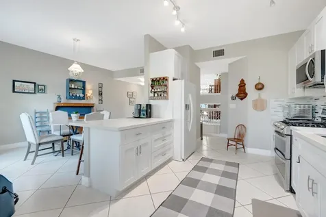 1776 Bay Drive Pompano Beach FL 33062