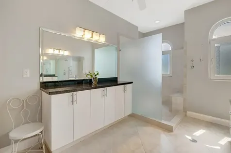 1776 Bay Drive Pompano Beach FL 33062