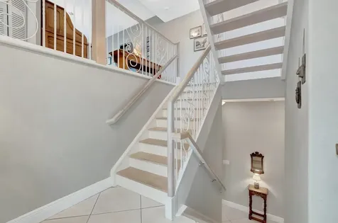 1776 Bay Drive Pompano Beach FL 33062