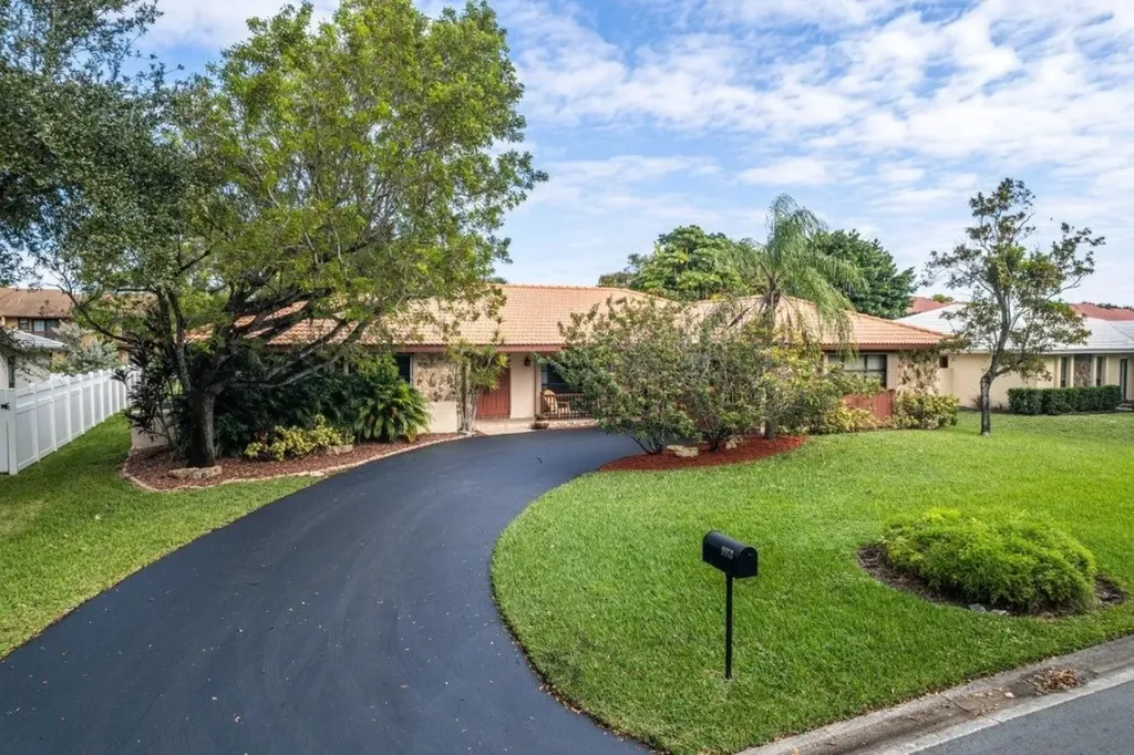 9953 NW 20th Street Coral Springs FL 33071