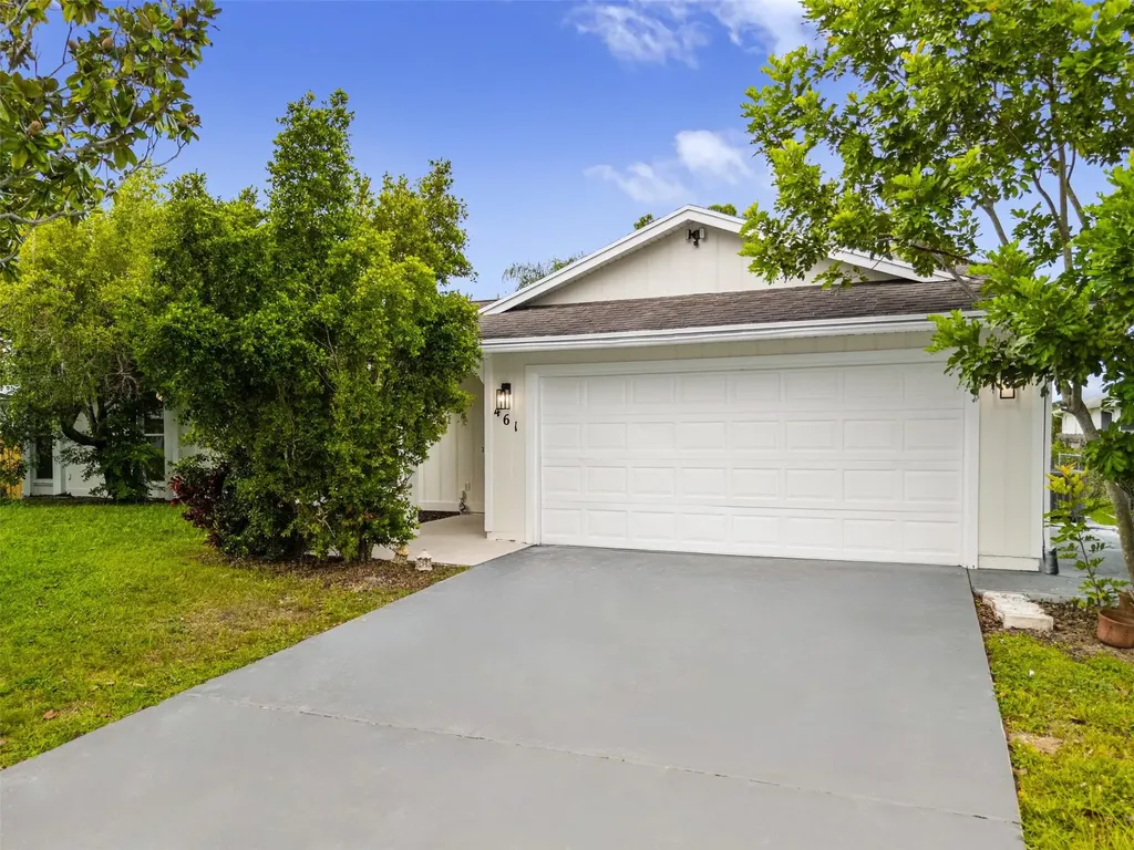 461 SW Meadow Terrace Port St Lucie FL 34984