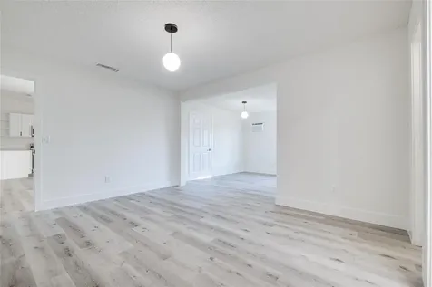 461 SW Meadow Terrace Port St Lucie FL 34984