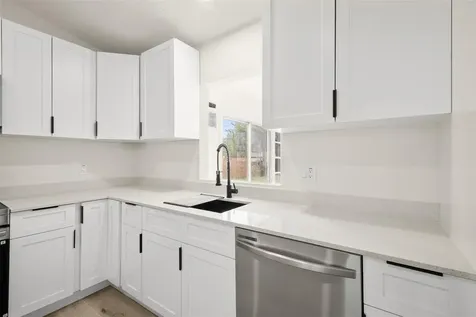 461 SW Meadow Terrace Port St Lucie FL 34984